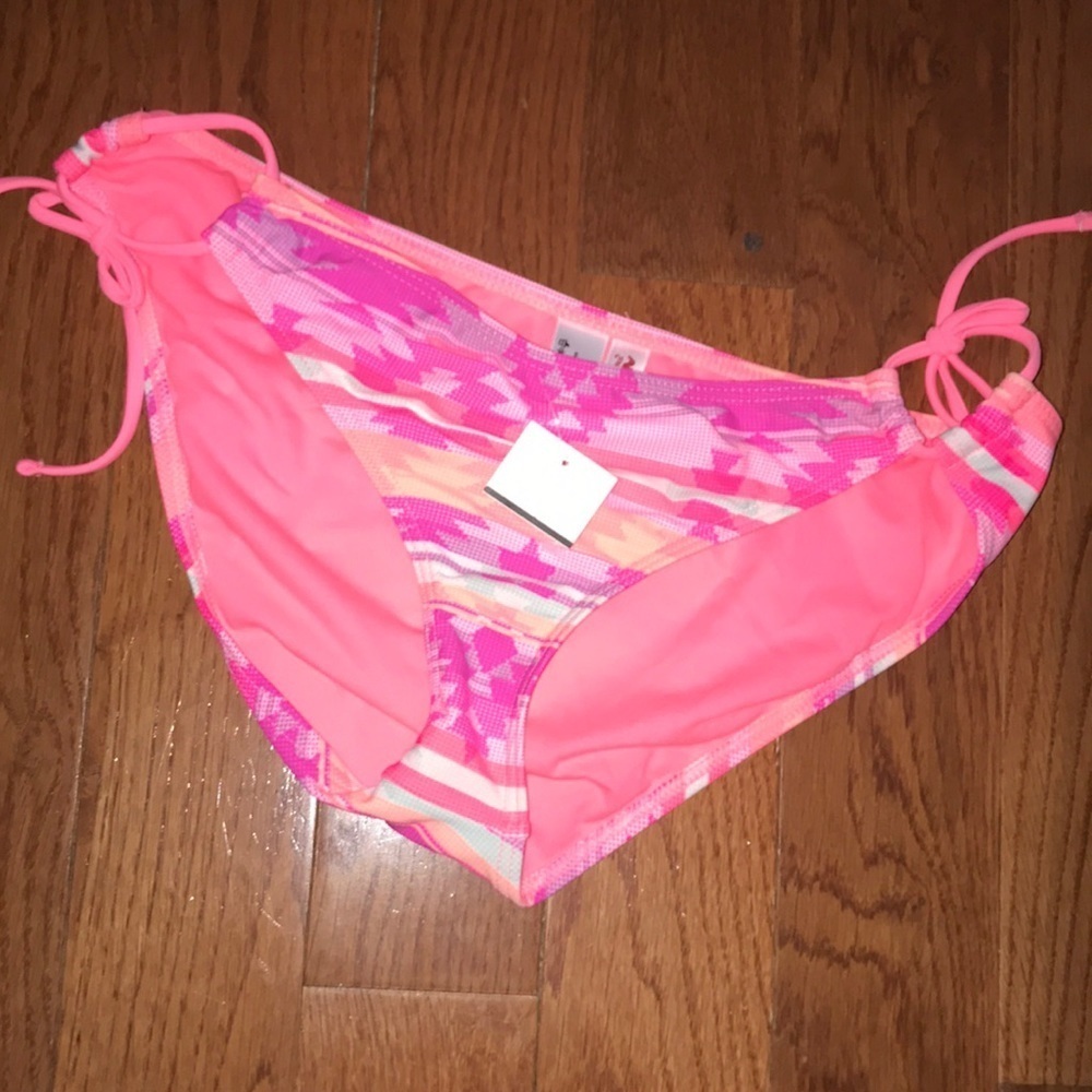 NWT M bikini bottom